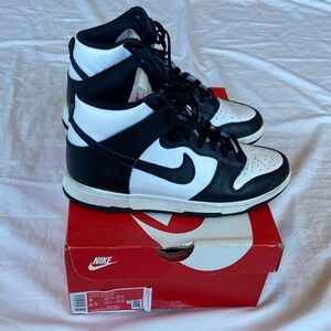 Nike Dunk High Panda Sneakers Black and White Womens Size 8 DD1869 103